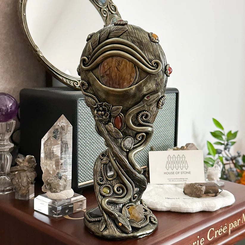 🔮 Handmade Black Obsidian Scrying Mirror – Crystal Chakra Altar Tool💋